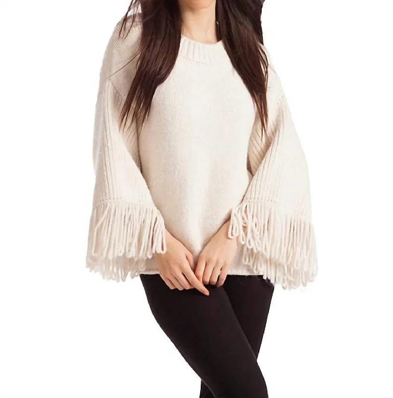 Amia Ribbed V-Neck Sweater In Ivory